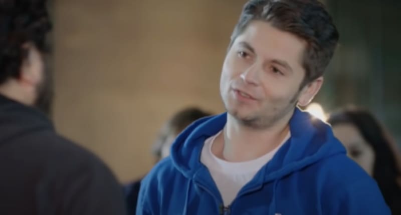 El influencer sería convocado por Canal 13.