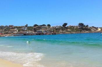 A menos de dos horas de Santiago: Esta es la increíble playa chilena que puedes visitar este verano
