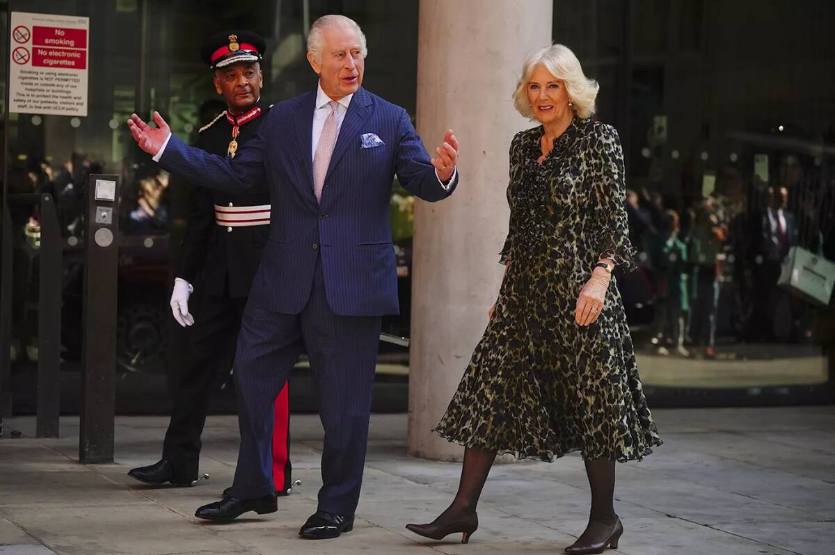 El rey Carlos III y la reina Camilla visitaron un recinto médico dedicado a la investigación oncológica.
