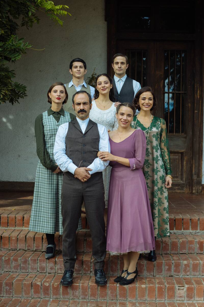 Parte del elenco de “El Señor de la Querencia”
