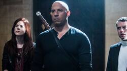 “El último cazador de brujas”: De qué se trata, quienes actúan y qué dice la crítica de la película de fantasía tendencia en Netflix