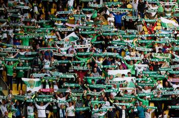 ¿Un chileno al fútbol español? Elche va tras los pasos de goleador nacional