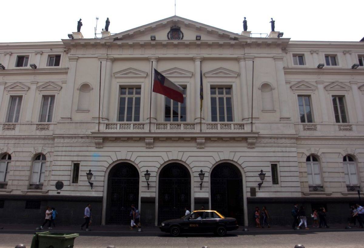 Estos son los candidatos para ser alcalde de Santiago.