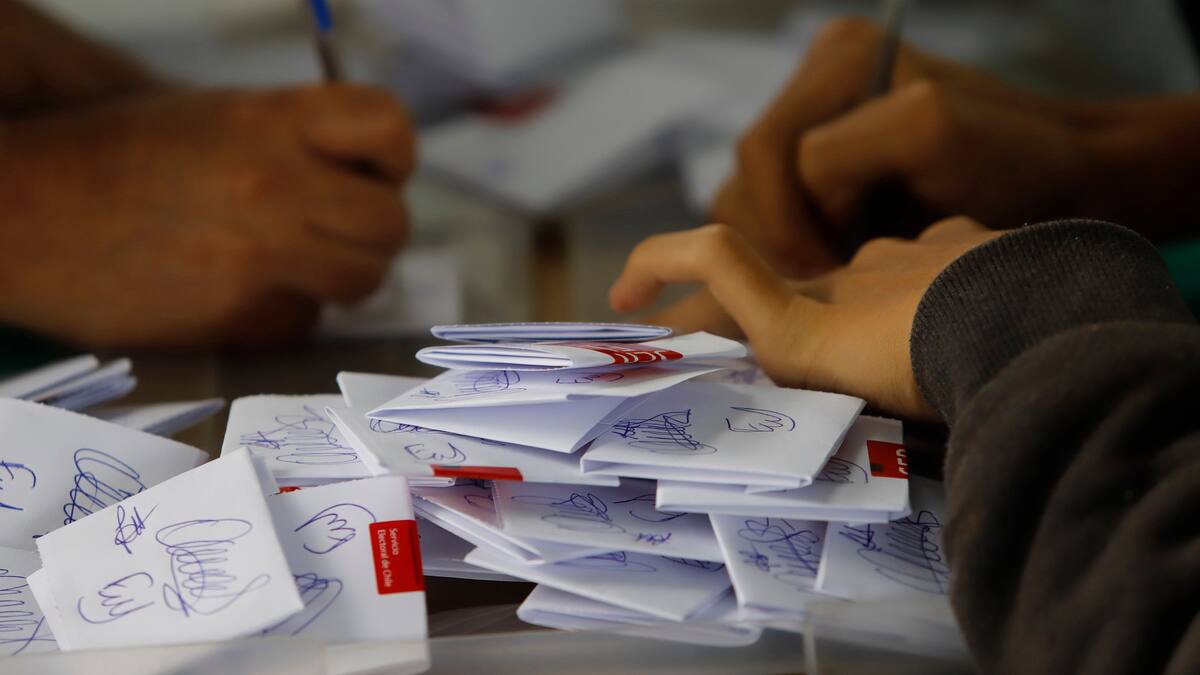 Consejo Constitucional: ¿Cómo consultar por tus datos electorales?