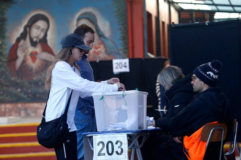 Revisa qué sucede si no vas a votar. Créditos: ATON.