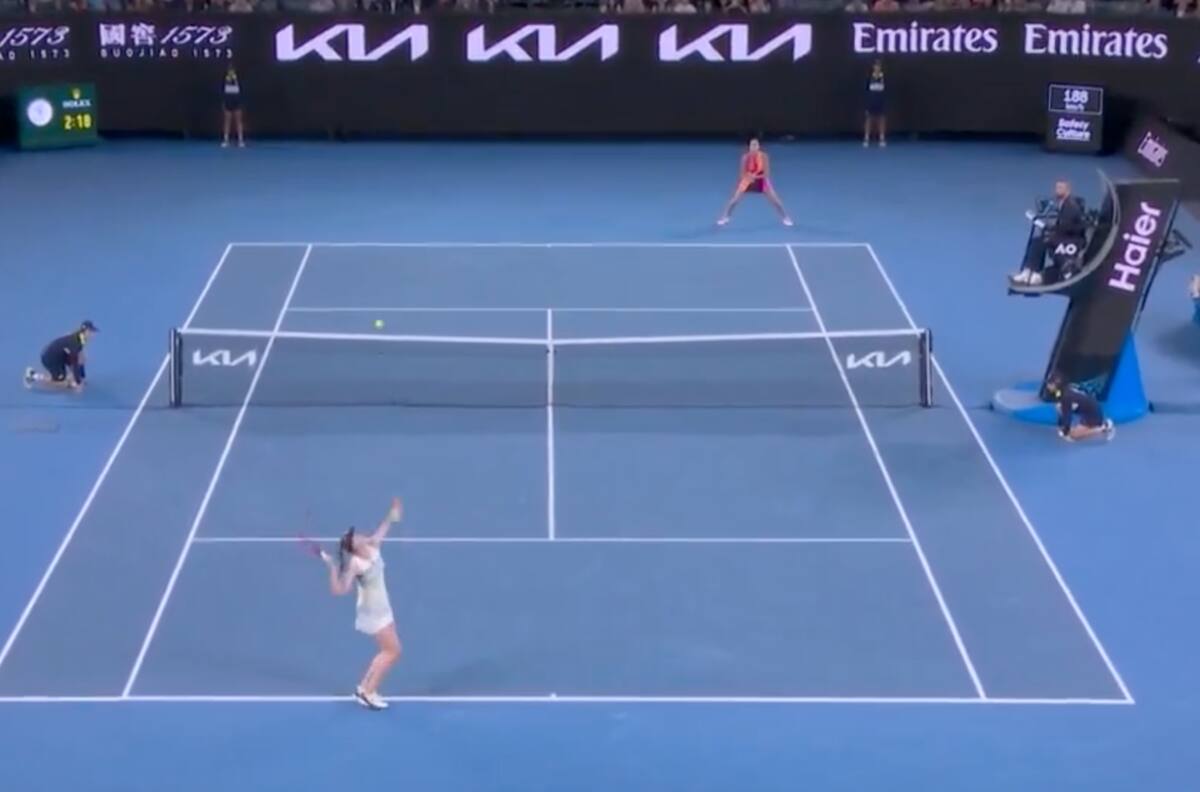 Rybakina perdía 3-0 en el tercer set y con este ace concretó la remontada para ganar el Australian Open