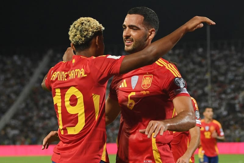 Ocho partidos se jugaron este jueves. Foto: EFE.