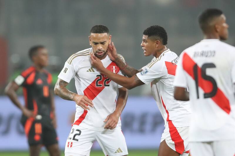 Perú enfrenta a Ecuador en Quito EFE
