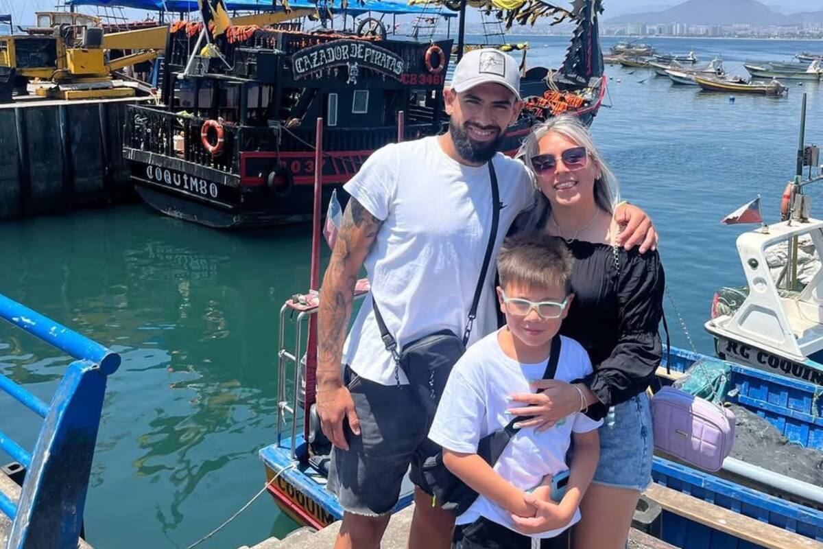 El actual defensor de Coquimbo Unido junto a su familia.