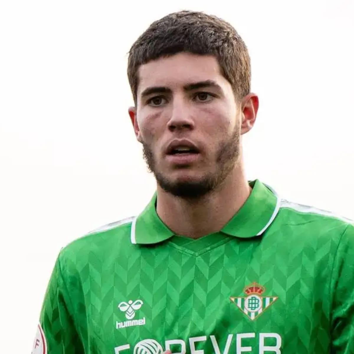 Hijo menor de Zidane se aburrió de esperar a Manuel Pellegrini y se marchó del Betis