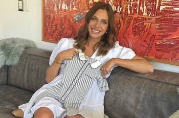 Emilia Daiber adelanta el Día de la Madre mostrando su pancita con 8 meses de embarazo