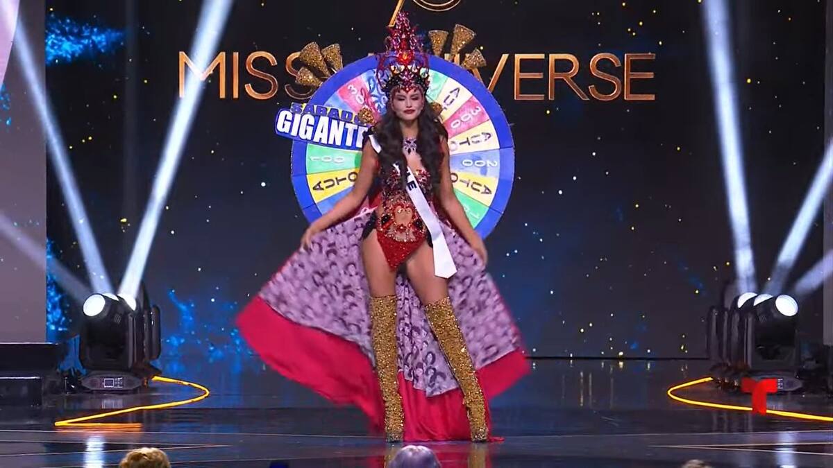 posó con un traje típico inspirado en "Sábado Gigante".