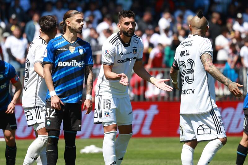 en su paso por Colo Colo.