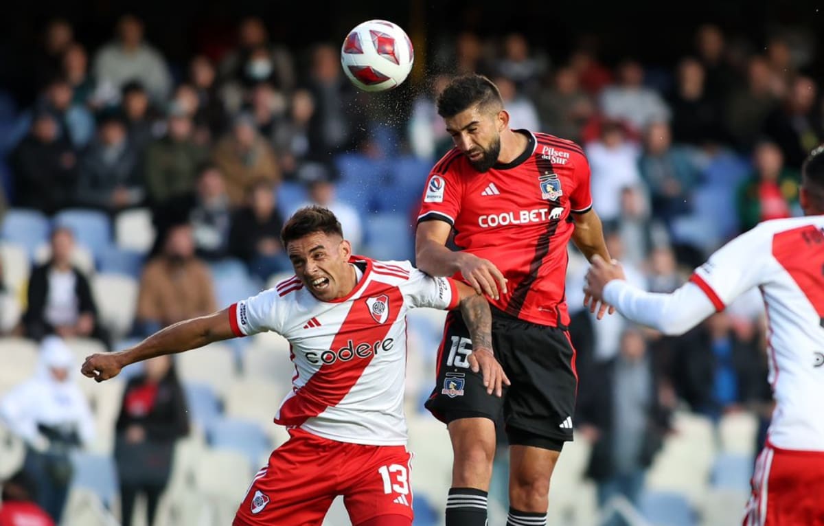 Emiliano Amor volvió a jugar por el Cacique (Foto: Colo Colo)