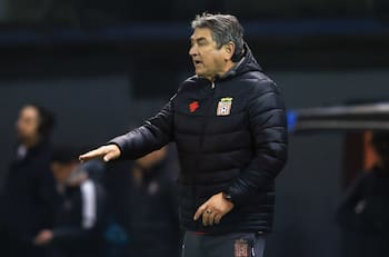 Curicó Unido despidió a Emiliano Astorga a dos meses su llegada: este será su reemplazo