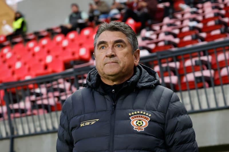 , técnico de Cobreloa. Foto: Agencia Aton.