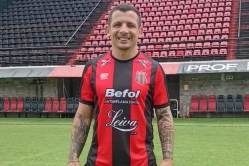 Tiene nuevo equipo.