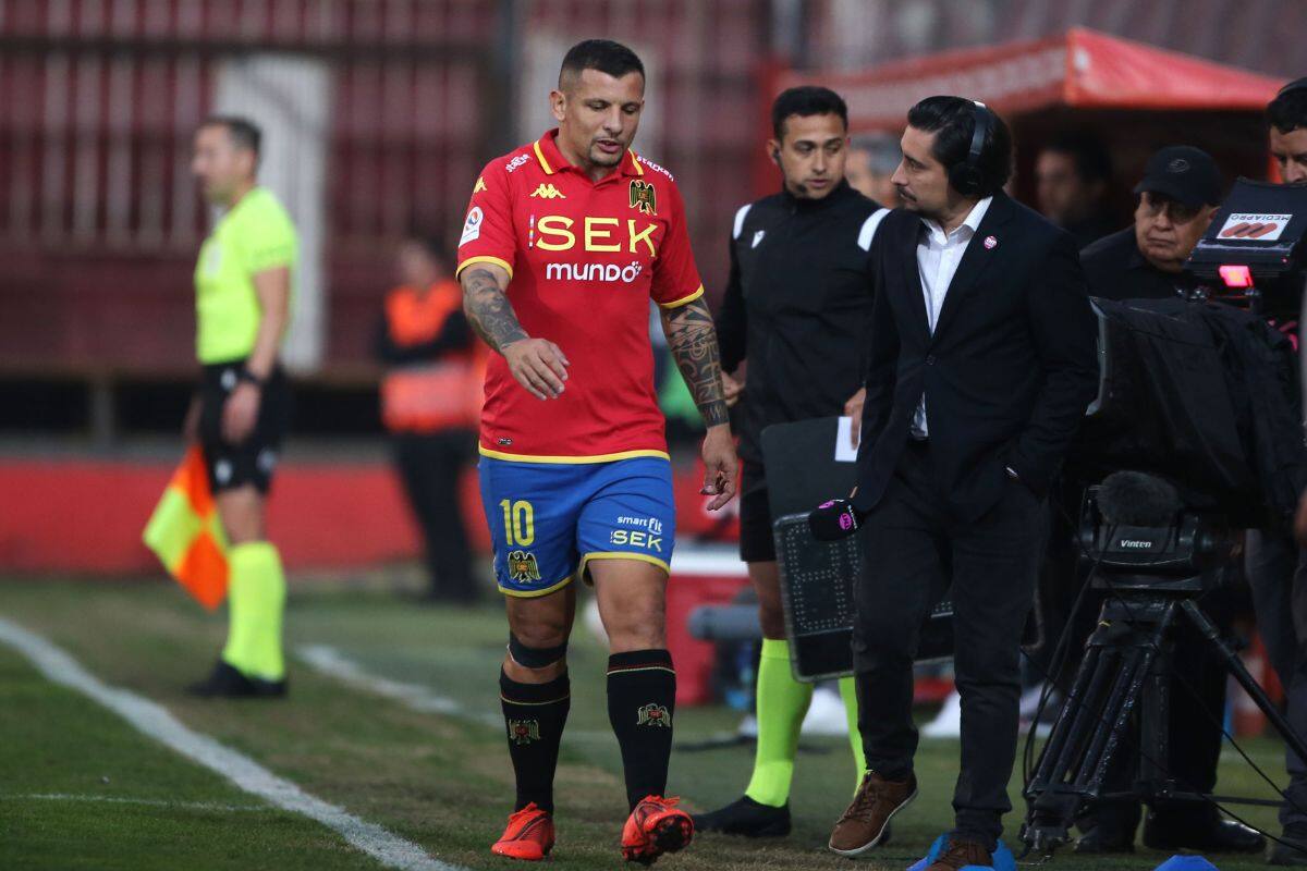 es uno de los puntos de discordia en Unión Española, de acuerdo a Juan Cristóbal Guarello. Foto: Agencia Aton.