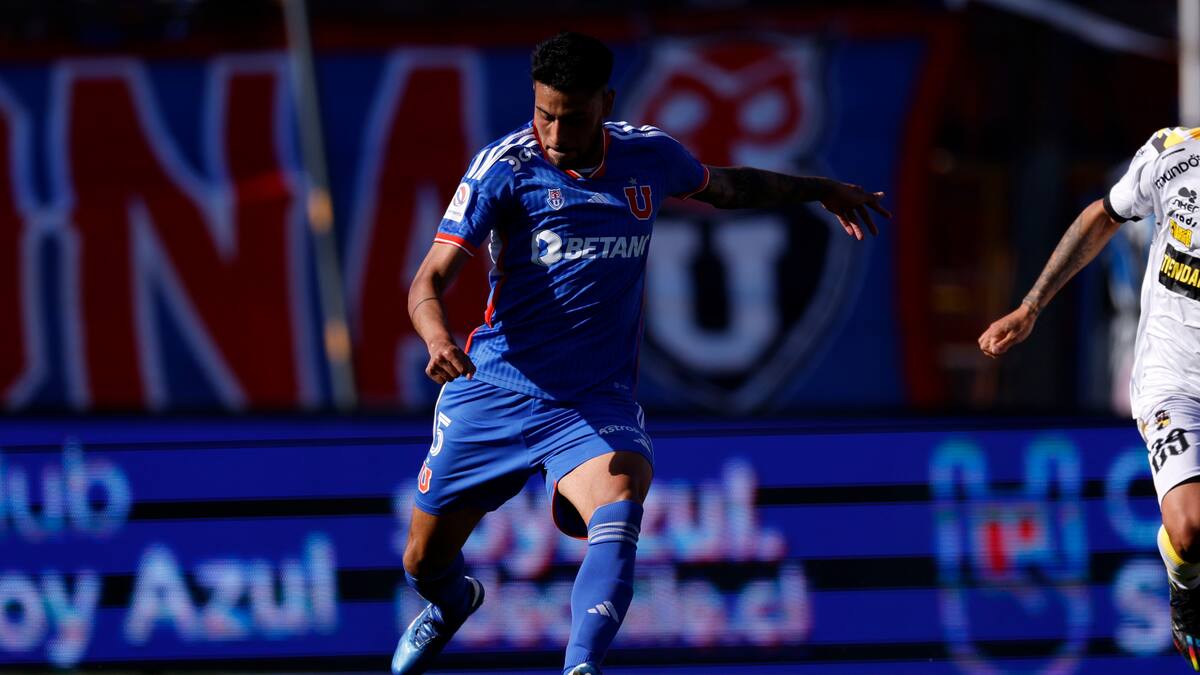 La U habría asegurado millonaria venta con olvidado volante: libera cupo de extranjero para 2026