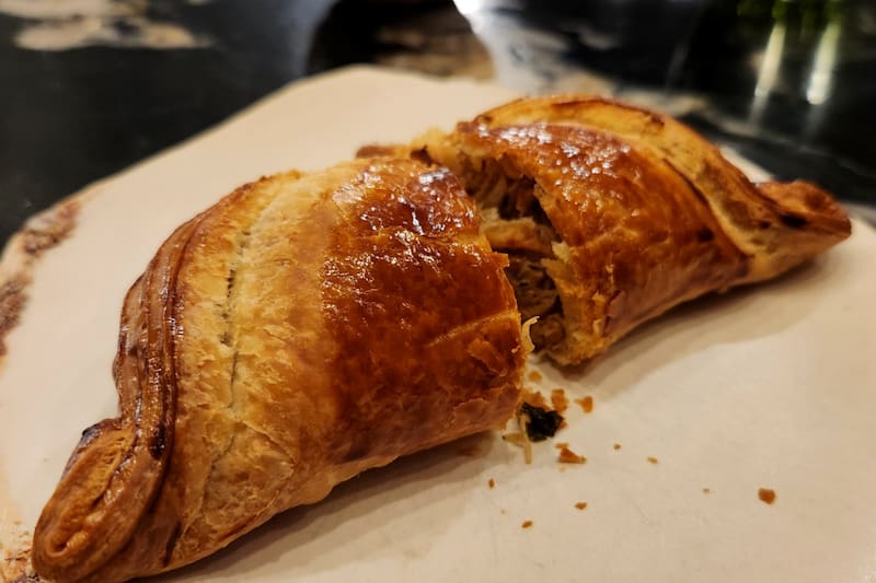 de cochayuyo y jaiba acompañadas de pebre, uno de los platillos que servía el Blanca