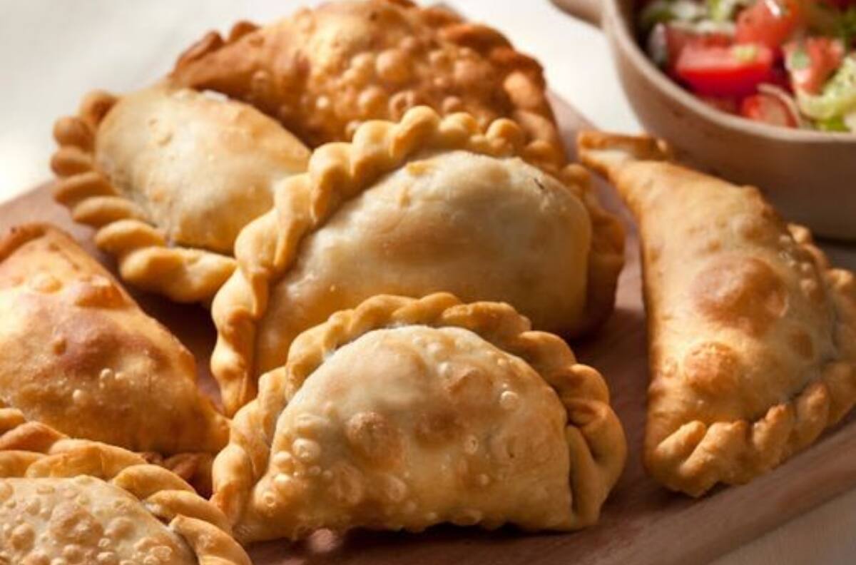 Receta de empanadas de mariscos fritas: Esta preparación es perfecta para Semana Santa