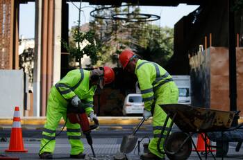 Trabajadores podrán recibir bono de hasta $292.000: revisa si cumples con los requisitos