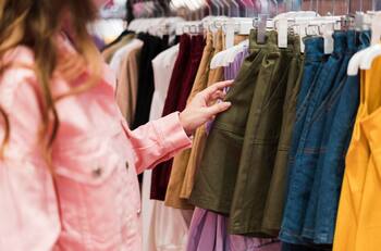 Empresa de icónicas marcas de ropa falla en su estrategia de quiebra: le faltó recaudar US$27 millones