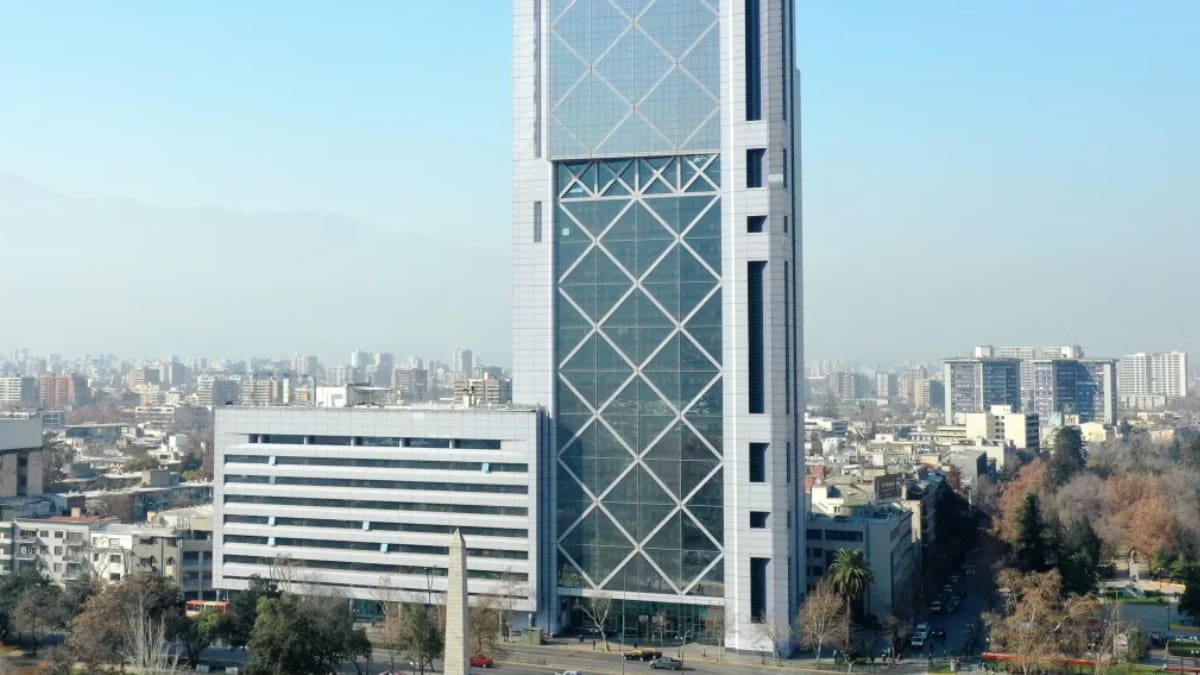 Chile a la espera: Movistar confirma su venta en otro país de Sudamérica