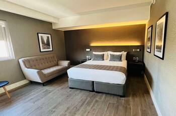 Venden histórico hotel en el sur de Chile tras reorganización judicial: Precio rondaría los $7.000 millones