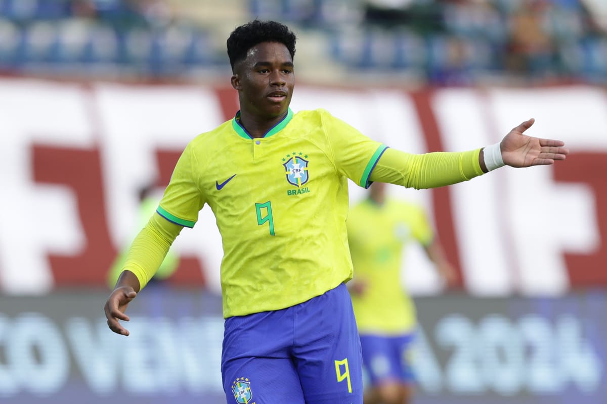 en un partido con la Selección Brasileña EFE/ Rayner Peña R.