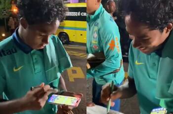 VIDEO | Se notan los 17 años: Endrick se hizo viral por firmar camisetas mientras jugaba Clash Royale