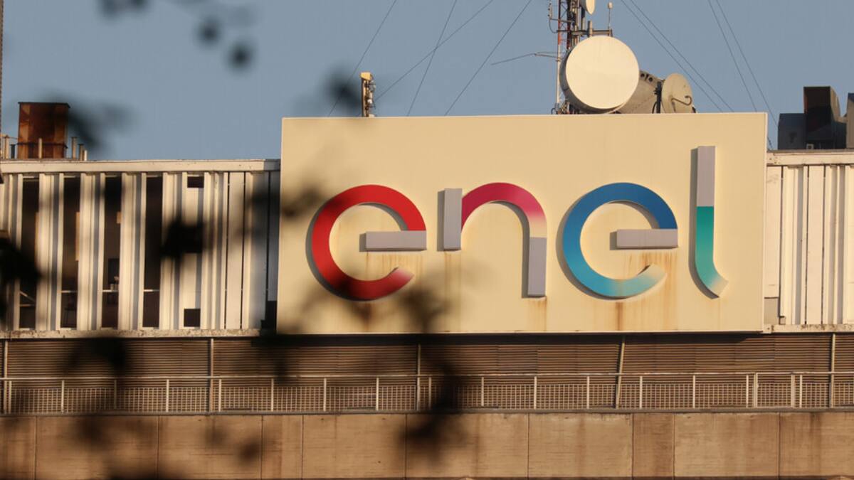 Inmobiliarias chilenas lanzan dura acusación contra Enel: pérdidas de hasta 21 millones de dólares por retrasos
