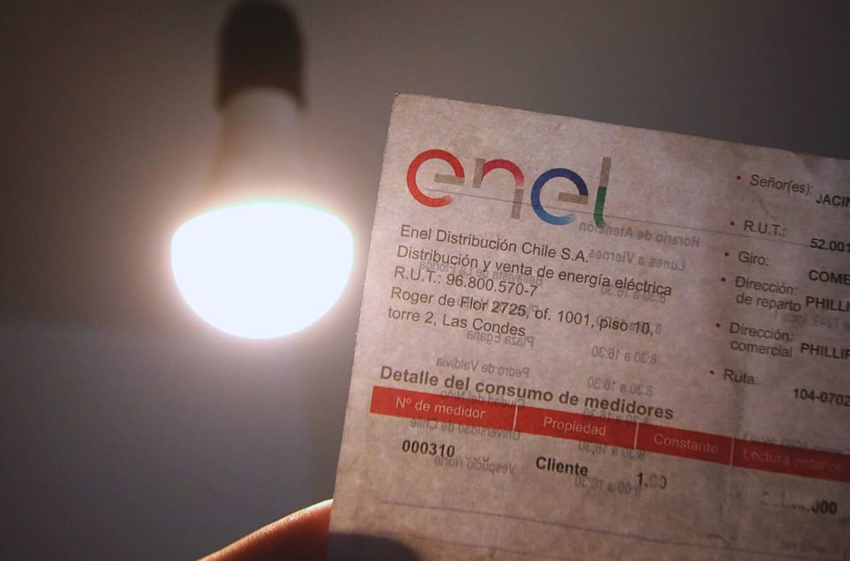 Confirmado por Enel: informan cortes de luz por hasta siete horas en diversos sectores de Santiago este viernes 24 de julio