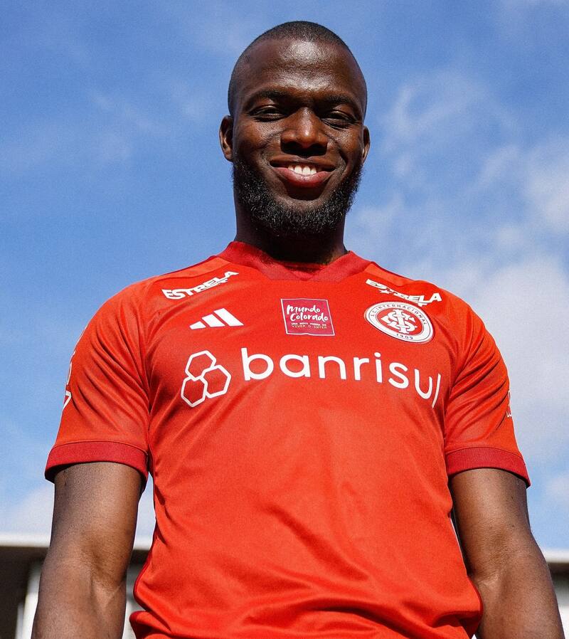 El delantero ecuatoriano es nuevo jugador de Internacional de Porto Alegre.