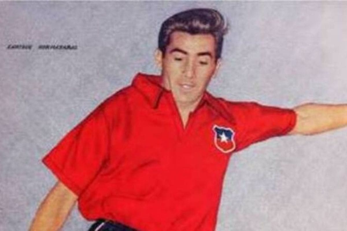 Leyenda del fútbol chileno.