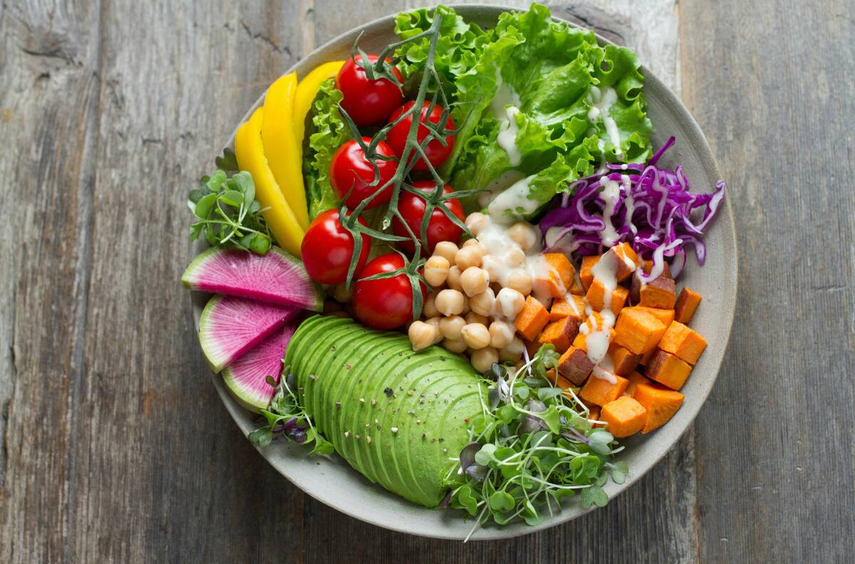 Si tienes más de 50 años, estos alimentos ricos en magnesio no pueden faltar en tu dieta