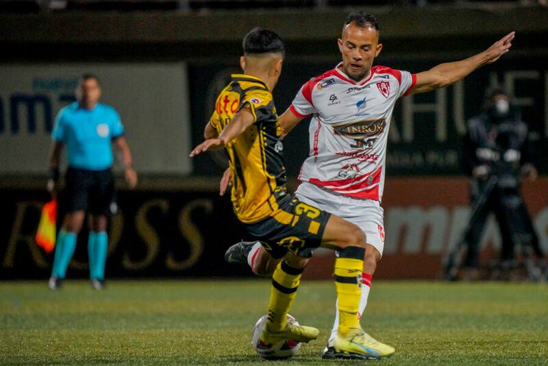 Reiner Castro, nuevo refuerzo de Universidad de Concepción, conversó con En Cancha. Foto: Aton.