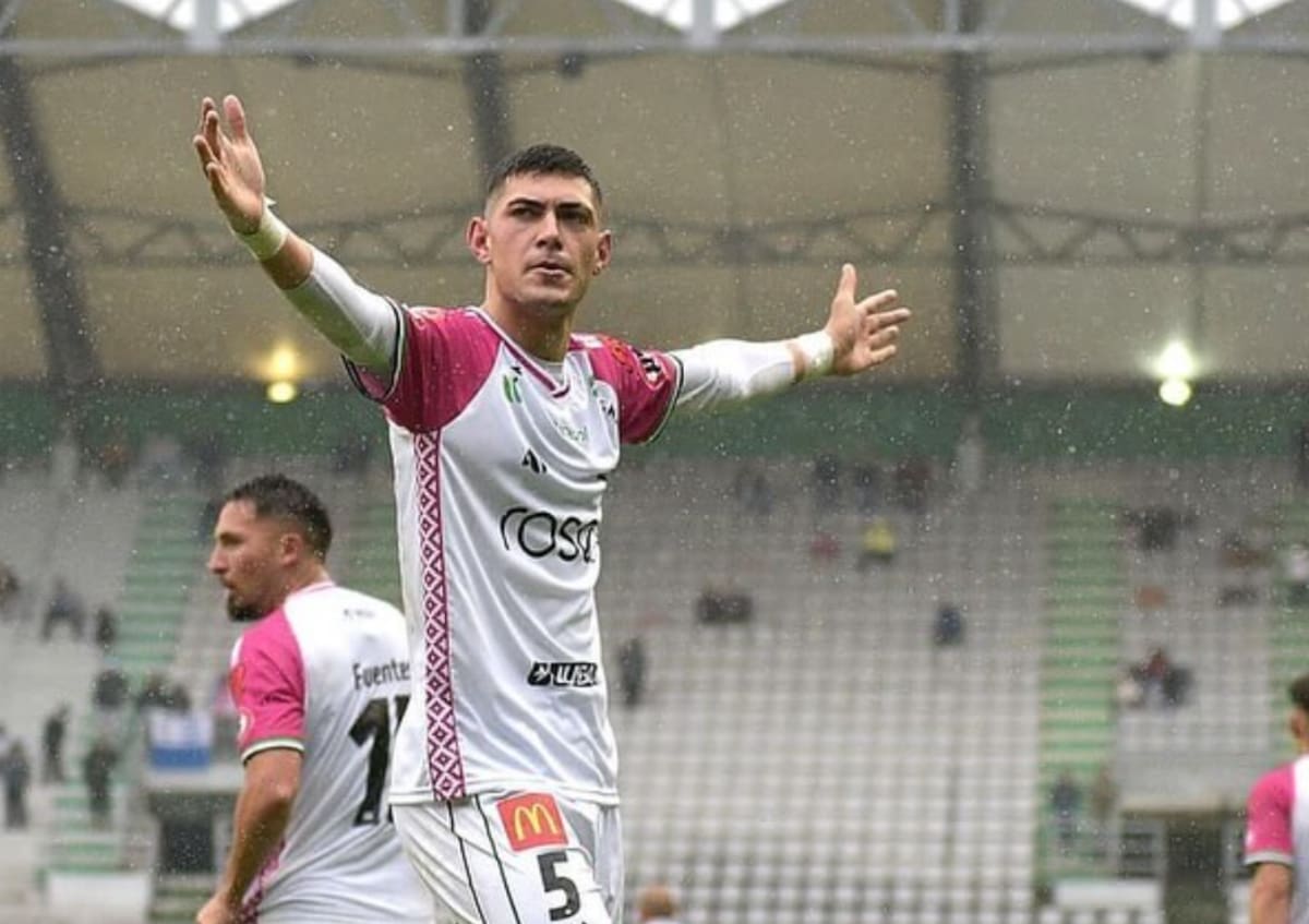 Vicente Concha aguarda por dar el gran salto: “No me va a pesar la camiseta de un equipo grande”.
