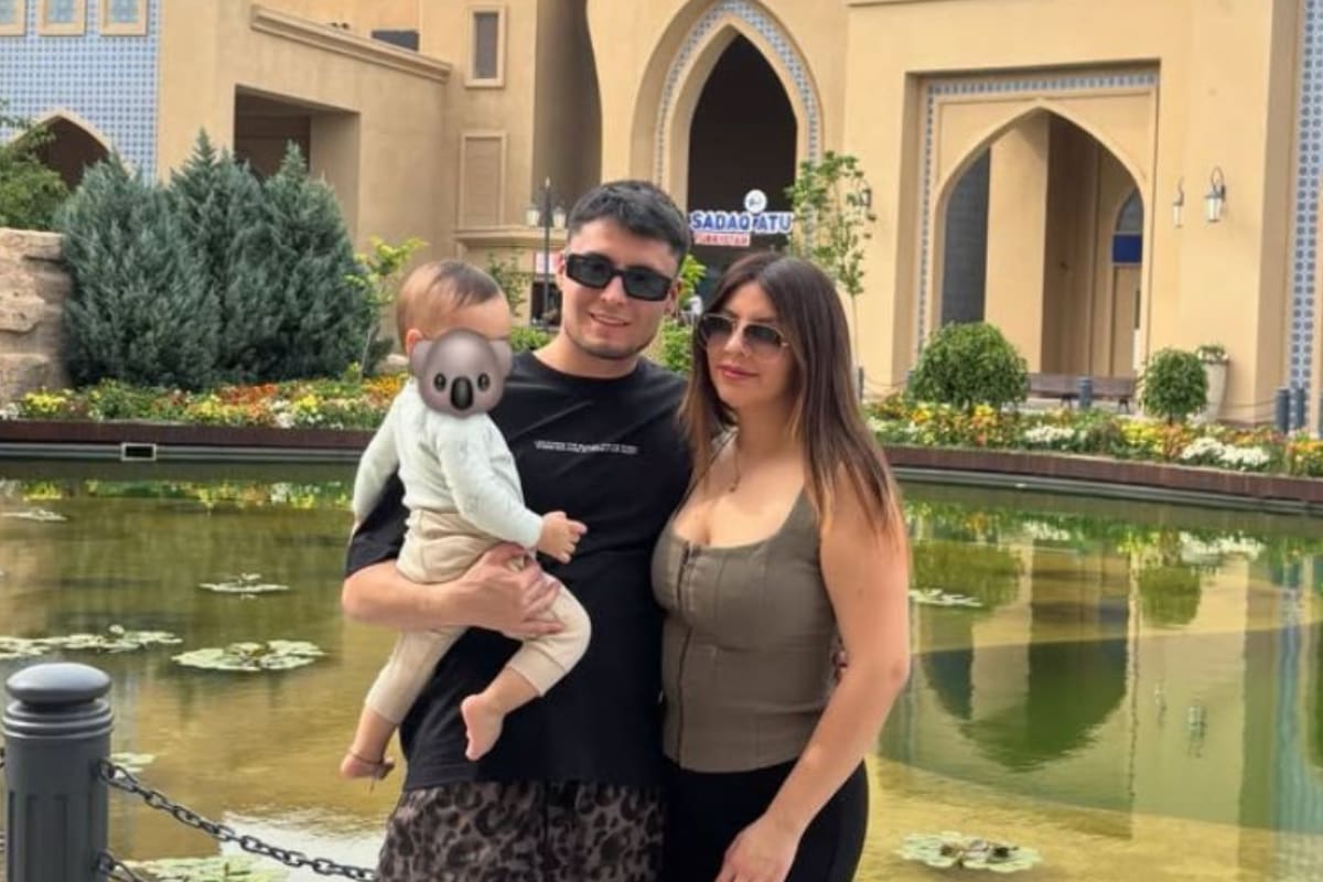 Thomas Jones y su familia en Kazajistán.