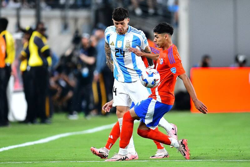 ante la Selección Chilena por las Eliminatorias Sudamericanas.