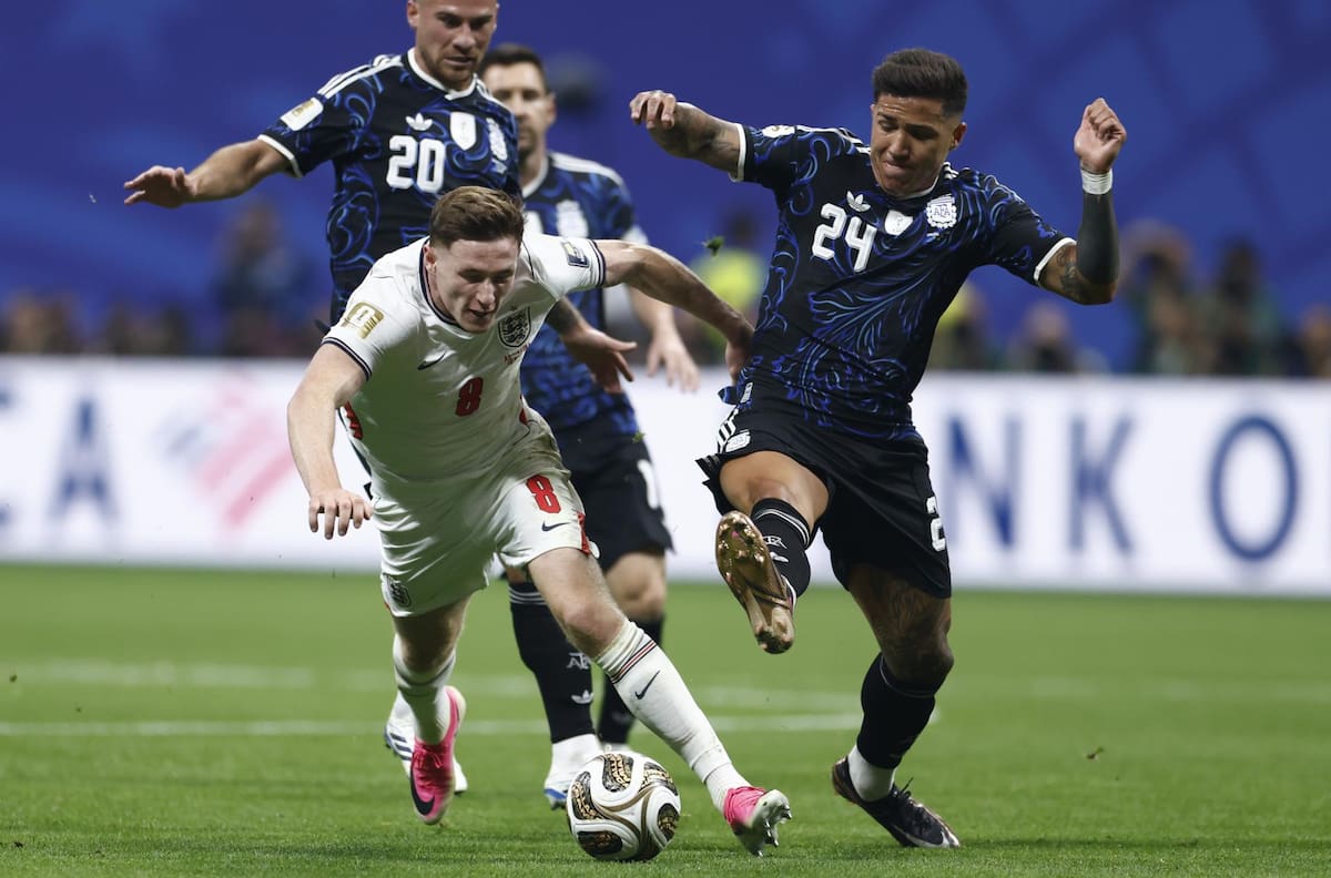 VIDEO | La agresión de Enzo Fernández que quedó sin sanción en la semifinal contra Inglaterra