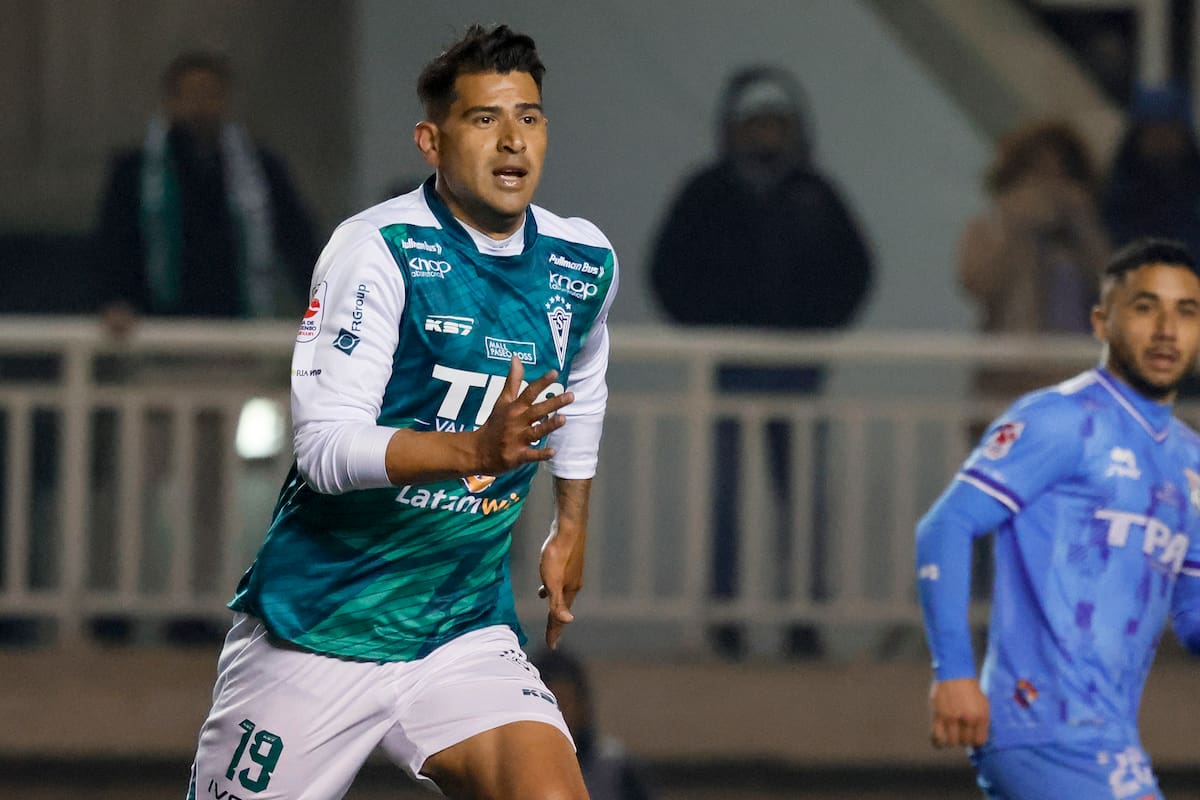 El delantero en su último paso por Santiago Wanderers. Foto: Agencia Aton.