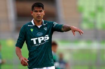 El gran desafío de Enzo Gutiérrez: ser uno de los goleadores históricos de Santiago Wanderers