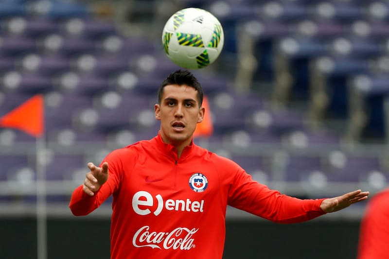 El zaguero fue campeón con la Selección Chilena en la Copa América Centenario del 2016, hace 10 años. Foto: Agencia Aton