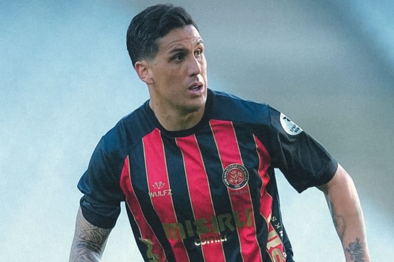 El defensor se despidió de su club en Turquía.