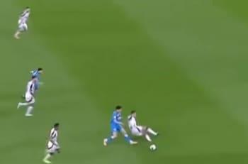 VIDEO | La tremenda jugada de un futbolista chileno que pocos vieron y es aplaudida en todo el mundo