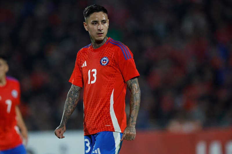 Erick Pulgar, volante de La Roja, será titular en el comienzo de Copa América. Foto: Aton.