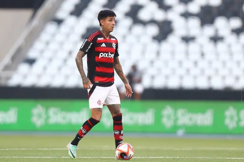 El chileno va de titular esta tarde ante el Vasco da Gama.