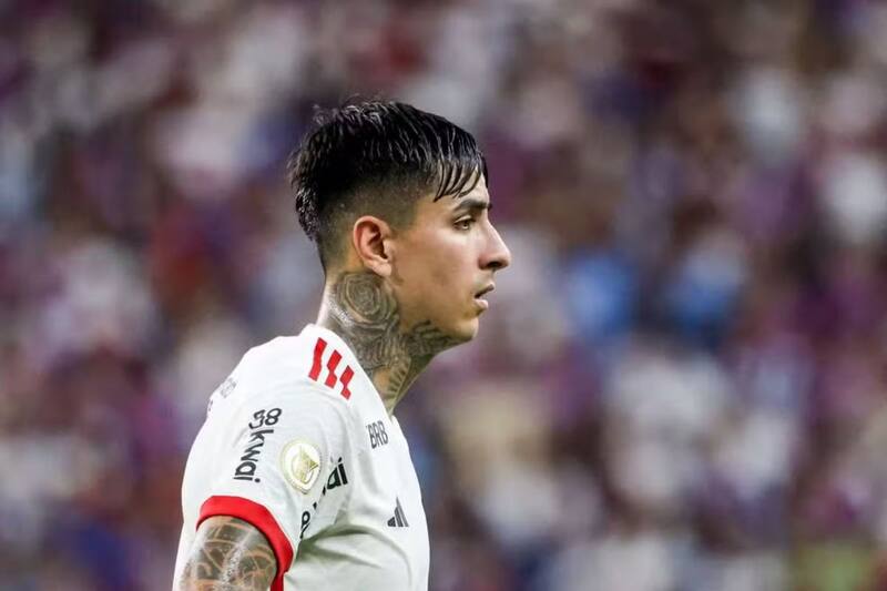 El antofagastino finaliza contrato en diciembre de 2025 con el Flamengo.