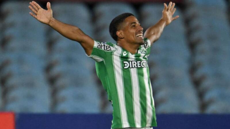 Unión La Calera suma al mediocampista Erik de los Santos como nuevo refuerzo